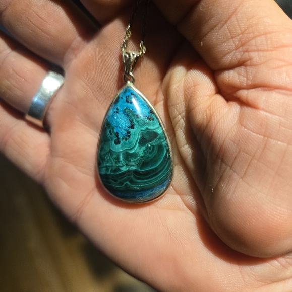 Chryscolla and Malachite pendant - Picture 4 of 4